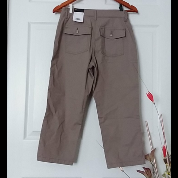 NWT Lee Capris - Picture 2 of 13
